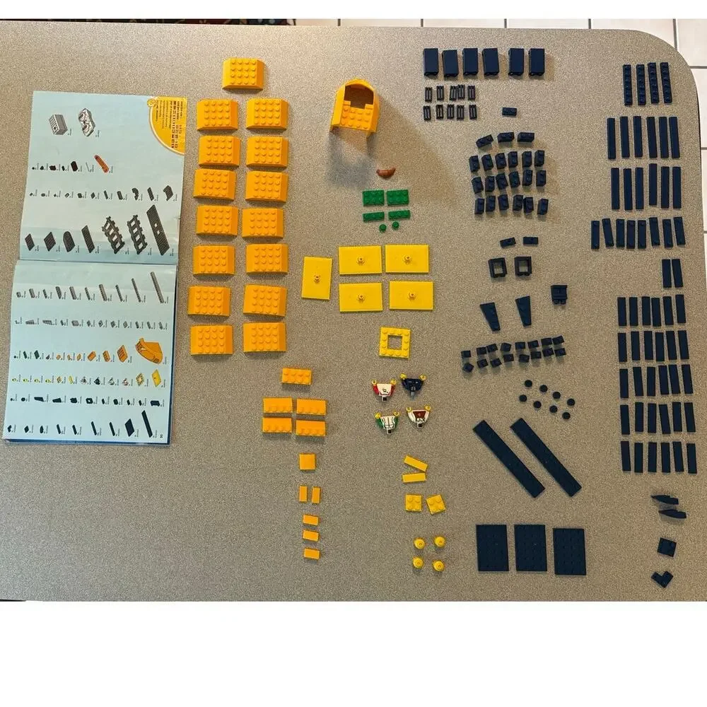Lego City 60197 Passenger Train Box & Instructions *Missing 1 Piece* RETIRED Set